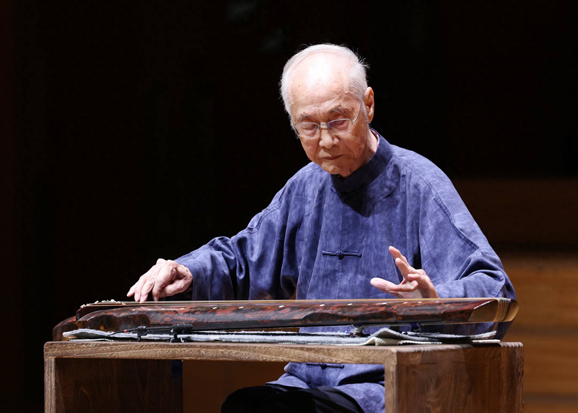 北京音乐厅2025年“薪火相传”系列演出收官虞山吴派奏响古琴